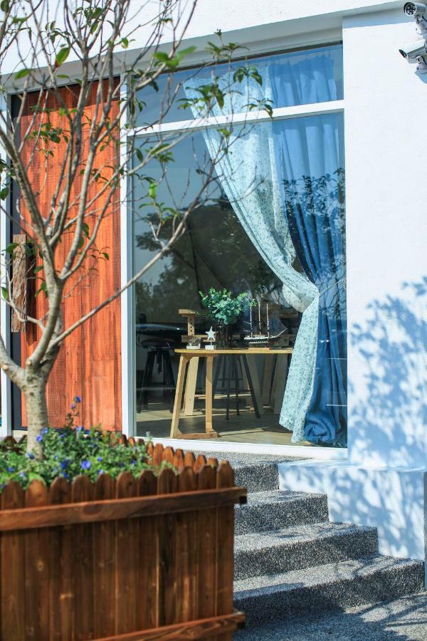 Apartamento Admiring Island Tainan Exterior foto